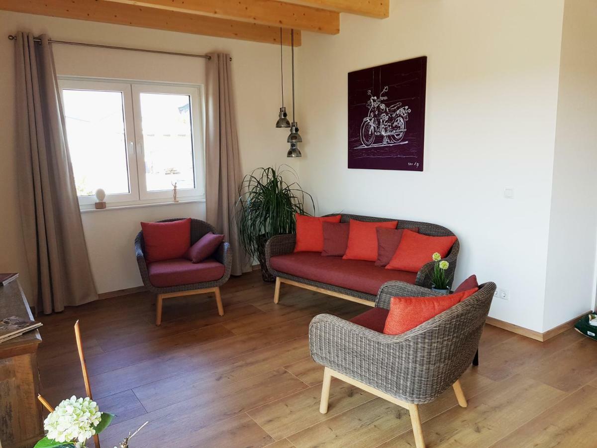 Ferienhaus Loeh Kleinmaischeid エクステリア 写真